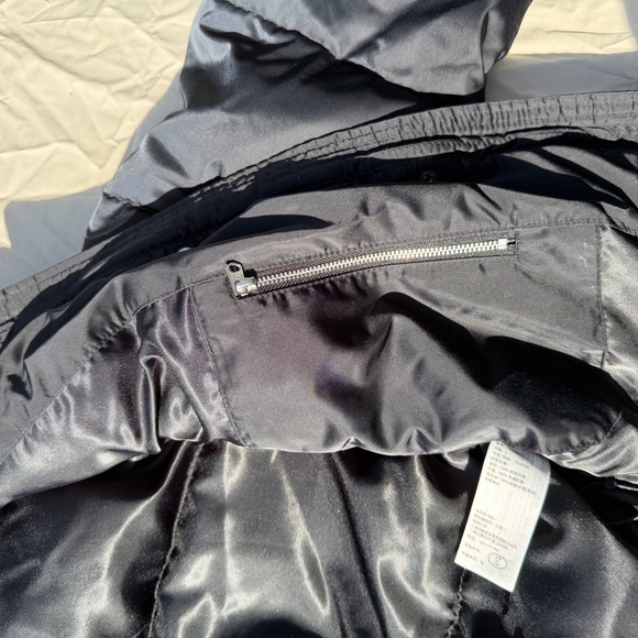 Abercrombie & Fitch Black Quilted Jacket - Picture 4 of 6